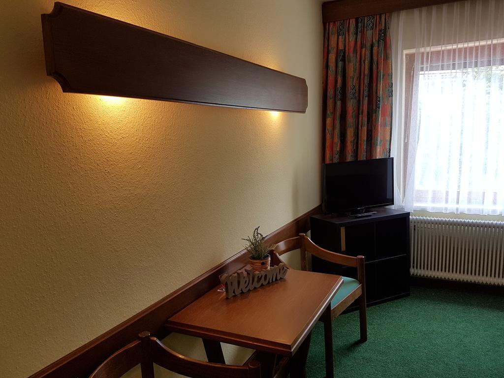 Helenental Pension&Apartments Baden Extérieur photo